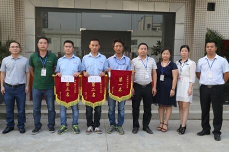 努力拼搏，打造最強執(zhí)行力團隊——記棟方軍訓(xùn)匯演